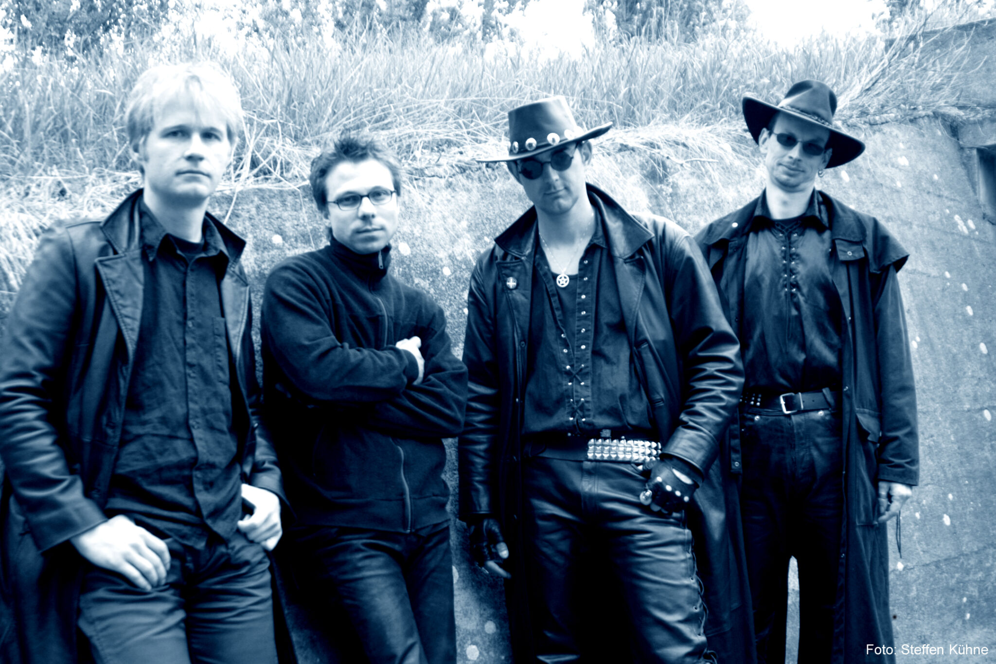 Band Pics (old and new) THE ESCAPE OFFICIAL WEB